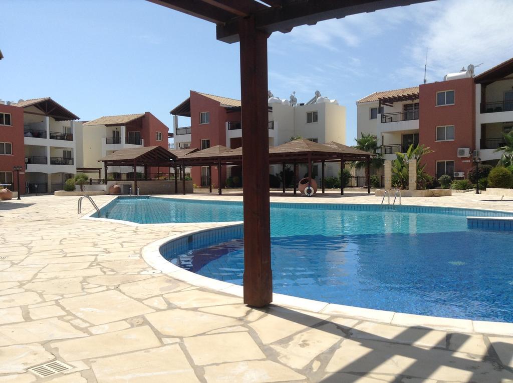 Adriana Holiday Resort Paphos Buitenkant foto