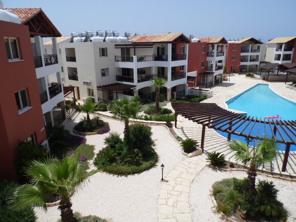 Adriana Holiday Resort Paphos Buitenkant foto