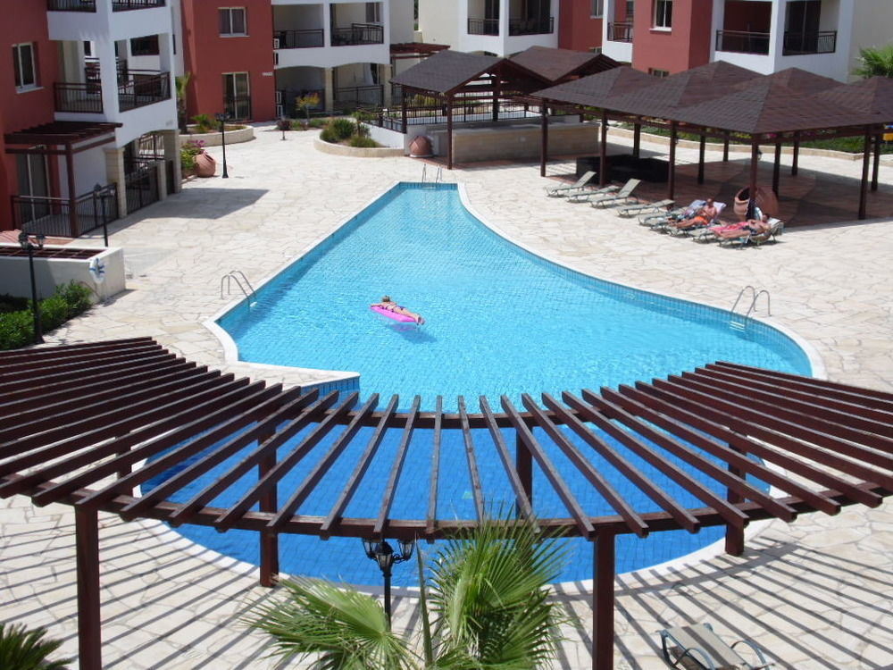 Adriana Holiday Resort Paphos Buitenkant foto