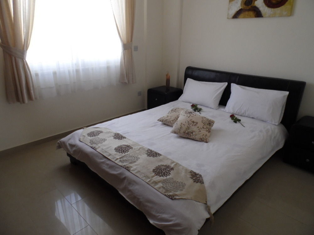 Adriana Holiday Resort Paphos Buitenkant foto